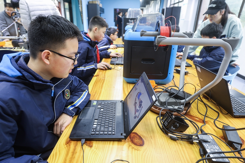 浙江嘉兴：推进中小学人工智能教育(图1)