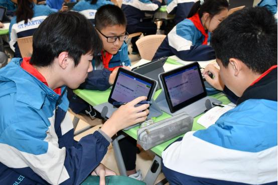 烟台市举办智能化教学创新示范应用培训