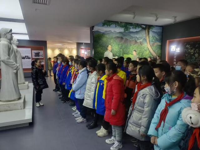 红色竞存 赓续传承——凤翔区竞存第一小学“中小学校一校一品党建品牌示范校”建设纪实(图2)