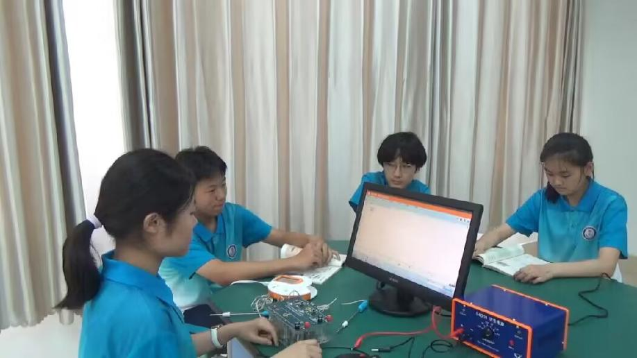 淄博柳泉中学物理教学智慧场景荣获全市2024年度智慧教育应用场景优秀案例(图2)