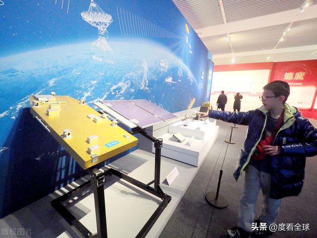 北京：“网络发展新图景成就展”开幕百余珍品影像首度献礼！(图2)