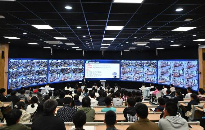 DRC智库建言丨善用人工智能推动高等教育学习、教学和治理变革