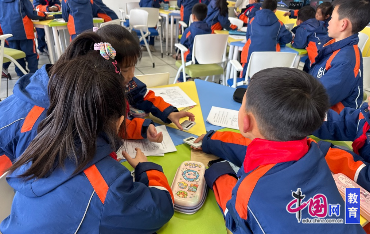 成都市站东小学：人工智能+教学开启智慧教育新场景(图3)