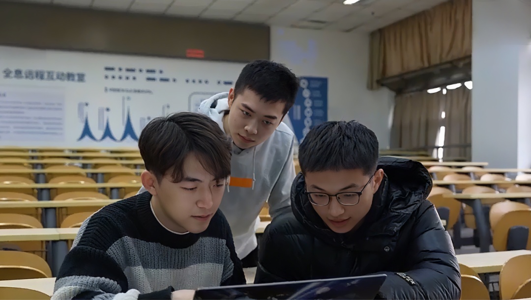 数字教育 引领未来  探索数智赋能教育教学北邮这样做(图2)