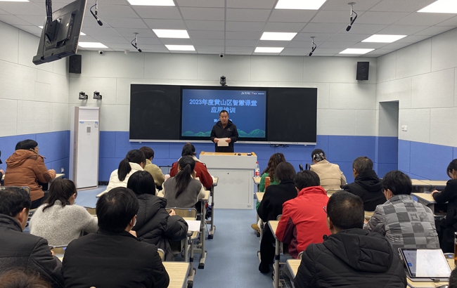 【光明时评】人工智能教育重在“学用结合”