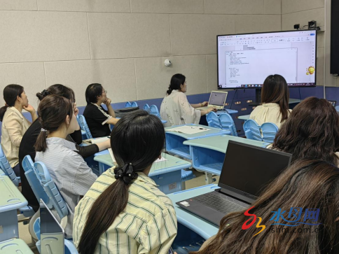 烟台十四中初中部参加“AI赋能智慧教学”研讨会助推教育数字化转型(图4)